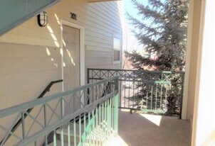 Building Photo - 2226 W Elizabeth St