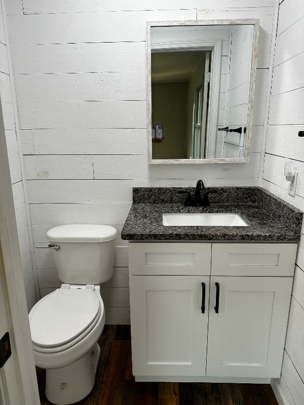 Building Photo - 467 Russell Ridge Rd