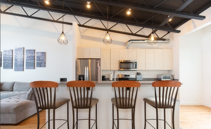 Building Photo - 611 Nikles Dr