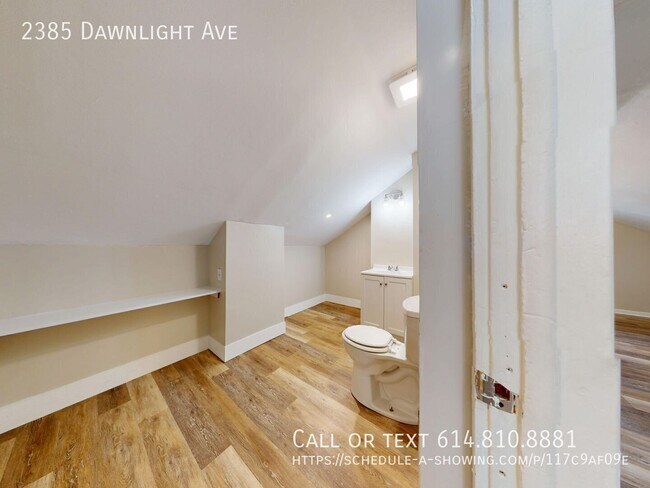 Building Photo - 2385 Dawnlight Ave