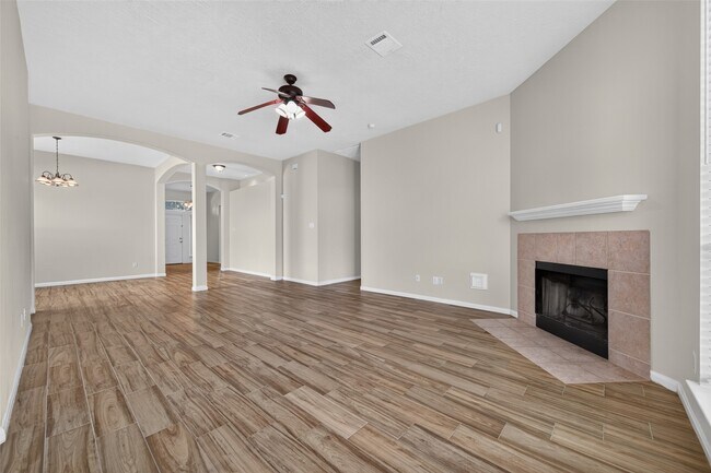 Building Photo - 1706 Teal Run Pl Dr