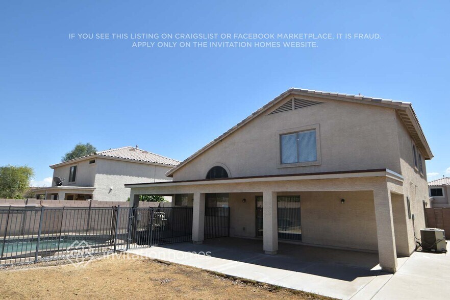 Building Photo - 7914 W Claremont St