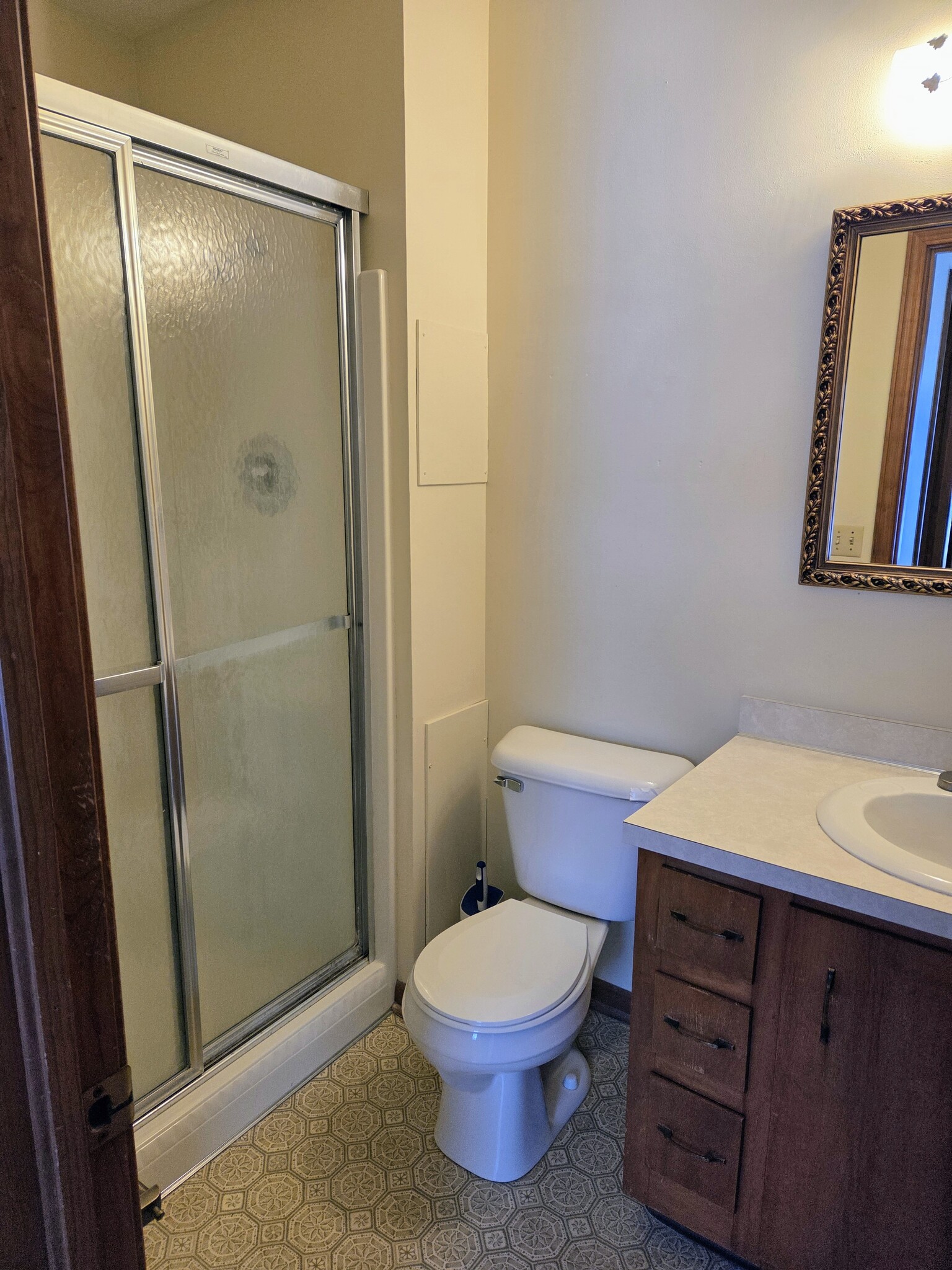 Building Photo - 495 Shadydale Dr