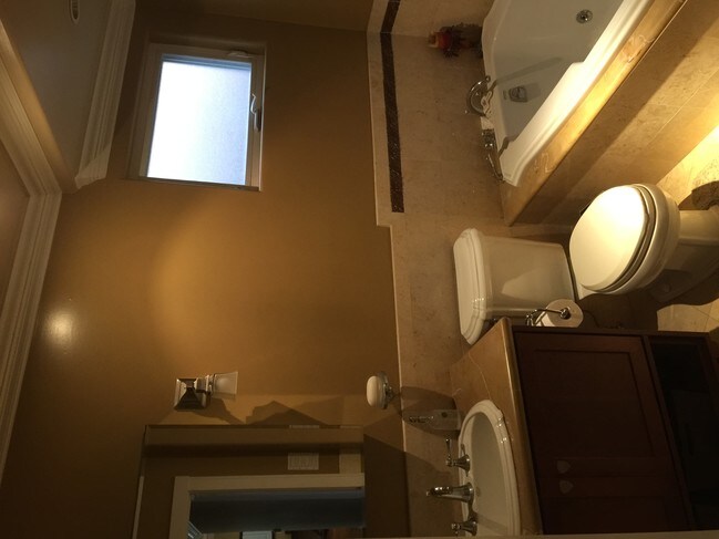 Bathroom - 1009 Sycamore Dr