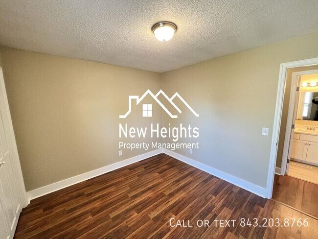 Building Photo - 8165 Poplar Ridge Rd