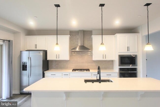 Building Photo - 3302 Treviso Ln