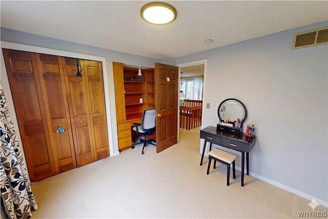 Building Photo - 30 Opal Ct