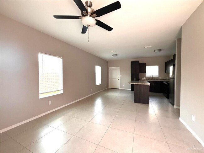 Building Photo - 1313 Alta Vista Dr