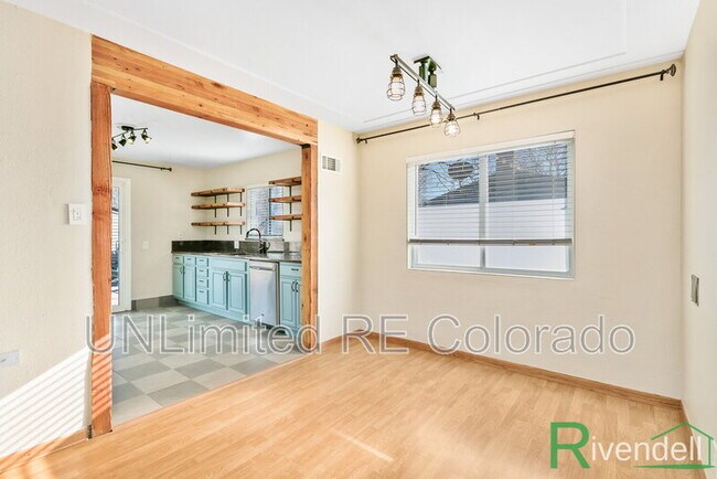 Building Photo - 1980 Willow St