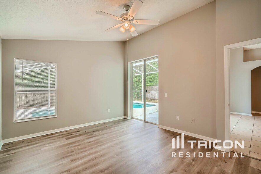 Building Photo - 3806 Bellewater Blvd