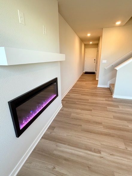 Building Photo - 7809 N 169th St