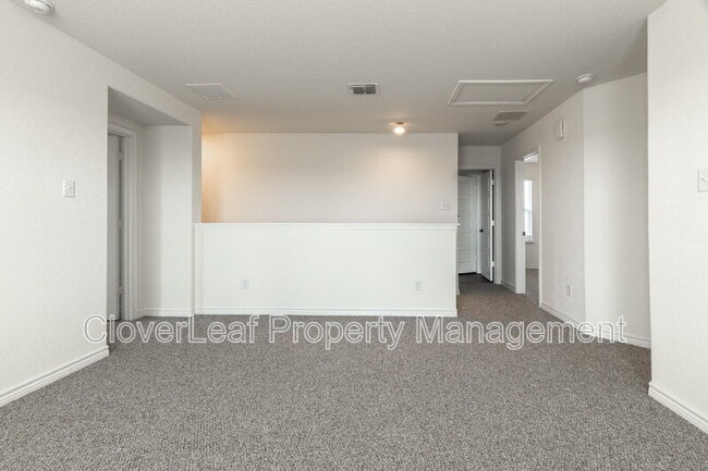 Building Photo - 11748 Red Pheasant