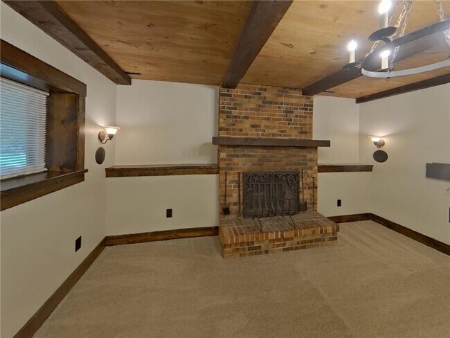 Building Photo - 7407 Laredo Dr