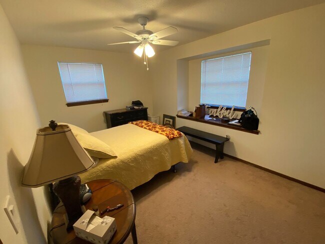 Building Photo - 3Bed/1Bath Home in Moore