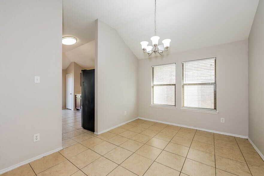 Building Photo - 1357 Illinois Ave