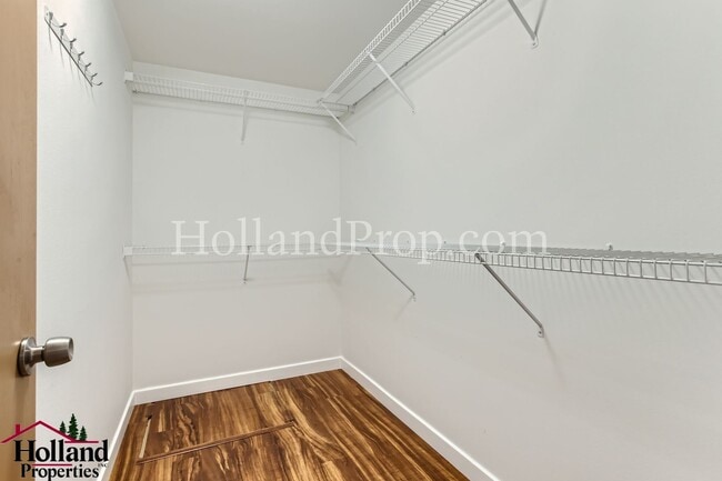 Building Photo - Charming & Spacious 3-Bed, 2-Bath Home in Peaceful North Plains!