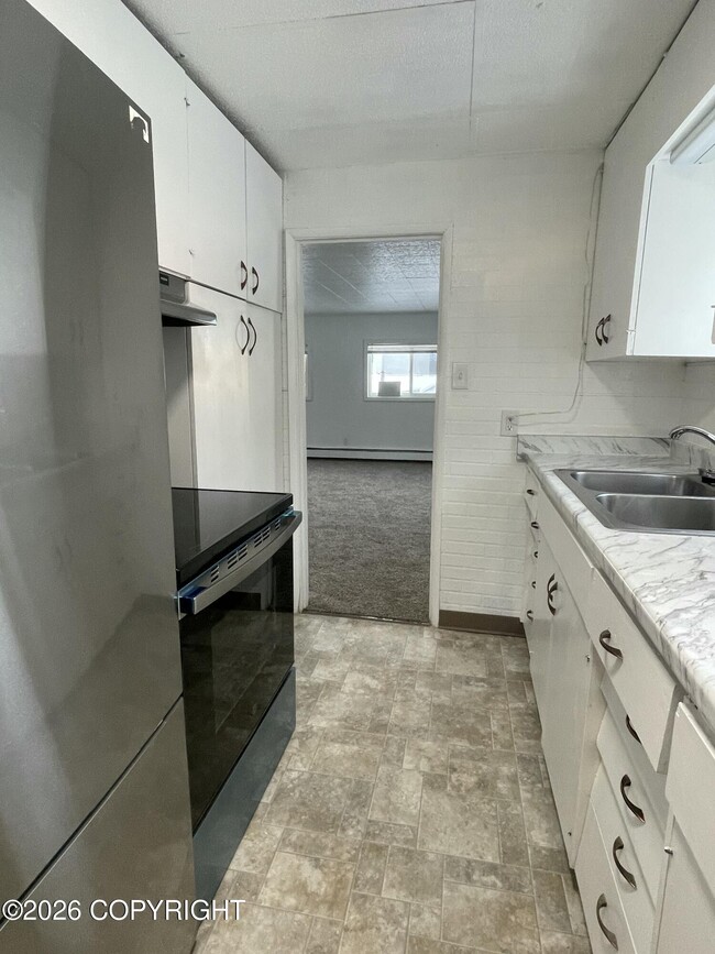 Building Photo - 237 Denali St