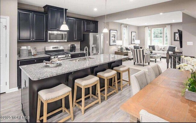 Building Photo - 401 High Pointe Ln