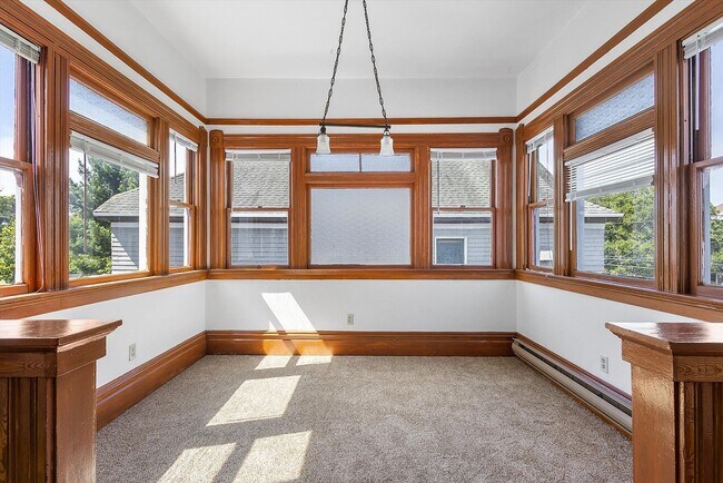 Building Photo - 918 Lafayette St