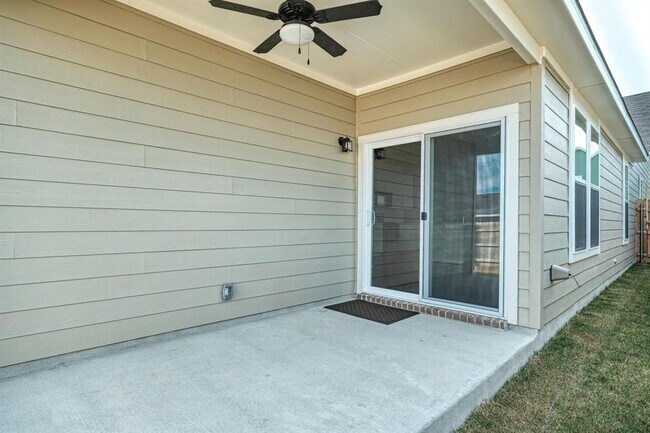 Building Photo - 7631 Europa Ave