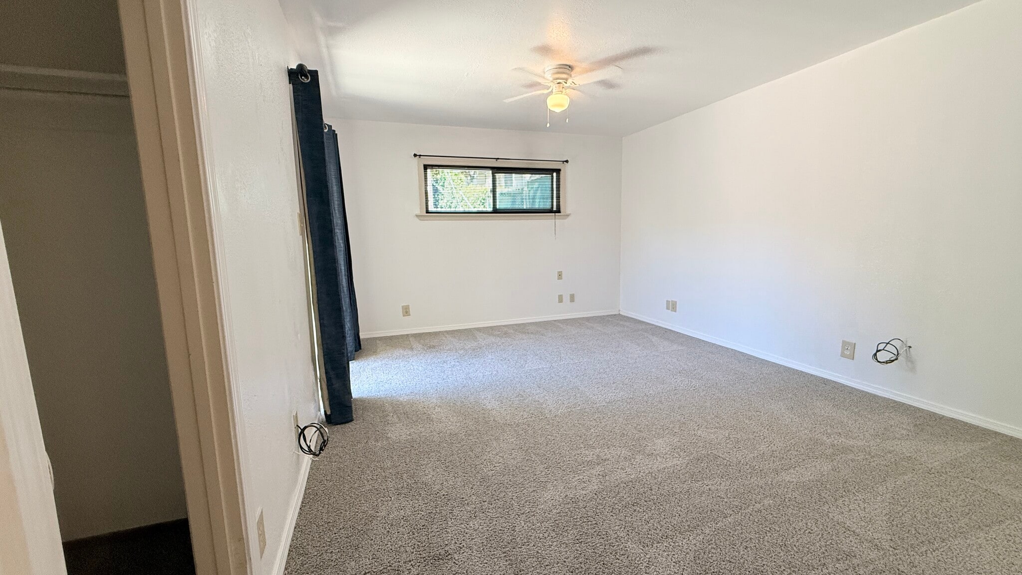 Building Photo - 550 Highland Dr