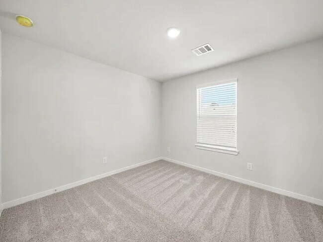 Building Photo - 11975 Wisteria Mdws Dr