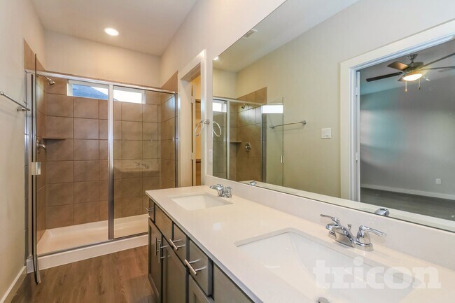 Building Photo - 2366 Bailey Flds Ln