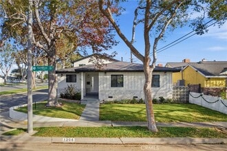 Building Photo - 1204 Kornblum Ave.