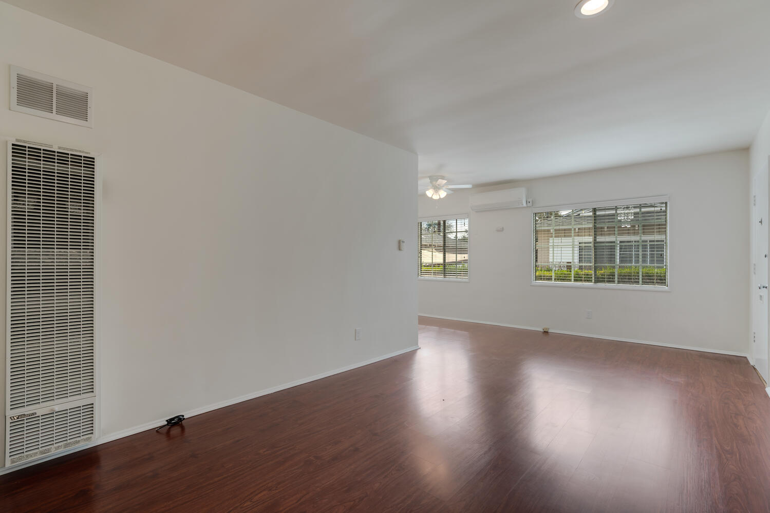 Building Photo - 5534 Kester Ave