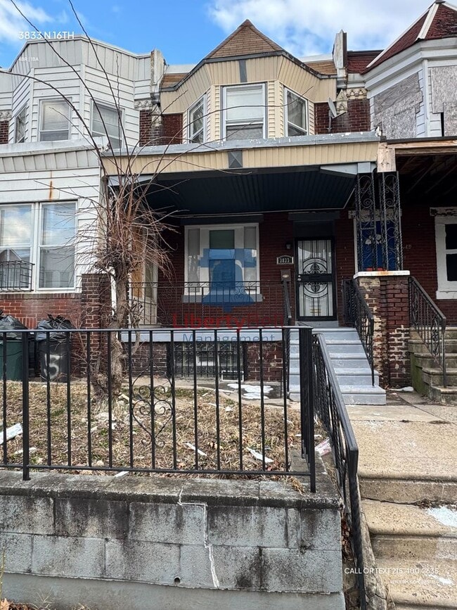 Building Photo - 3833 N 16th St