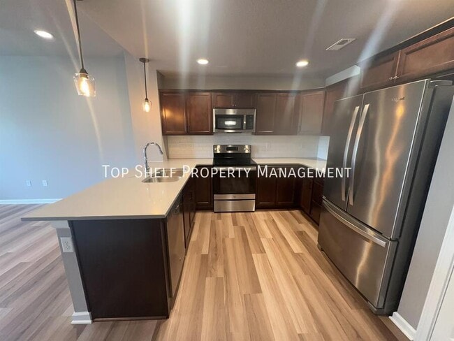 Building Photo - 2308 Hazeltine Pl