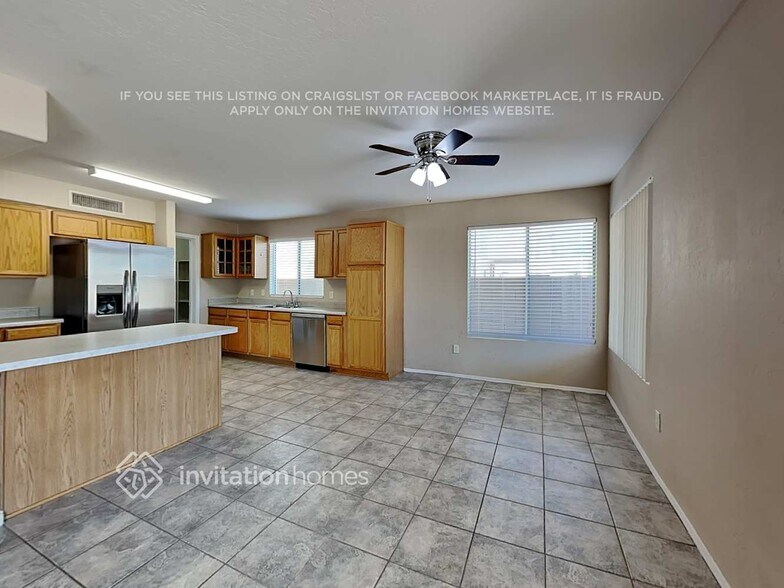 Building Photo - 6960 W Cactus Wren Dr