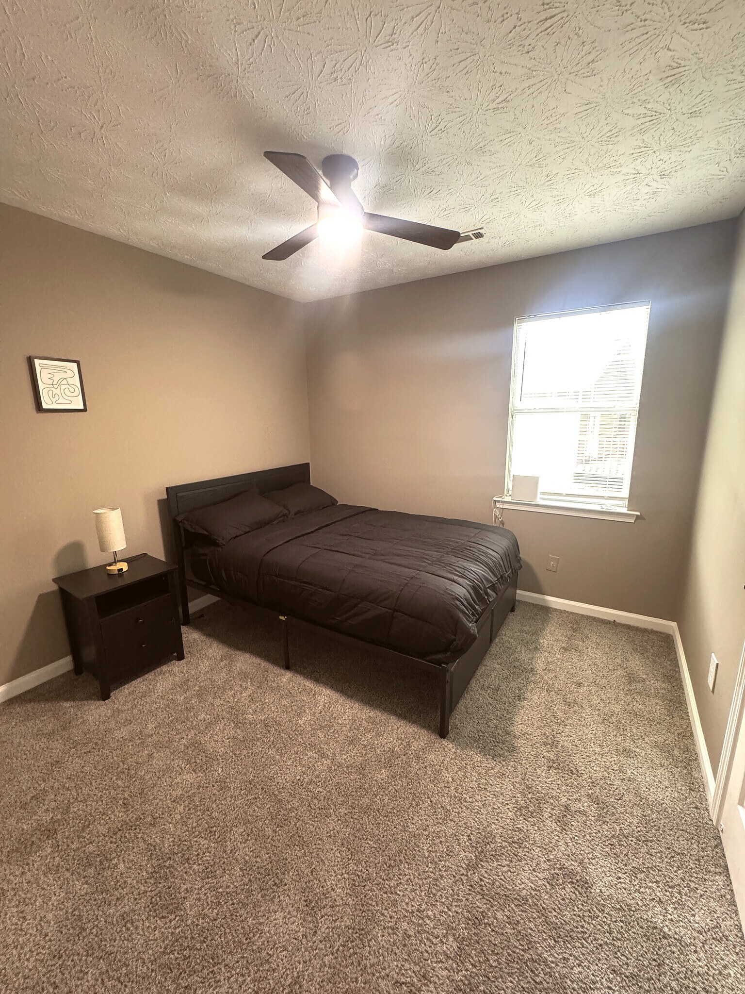 Full Bed 2 - 5789 Summerglen Ln