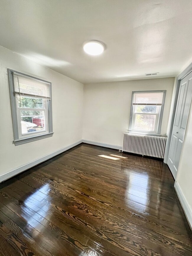 Building Photo - 201 Highland Ave