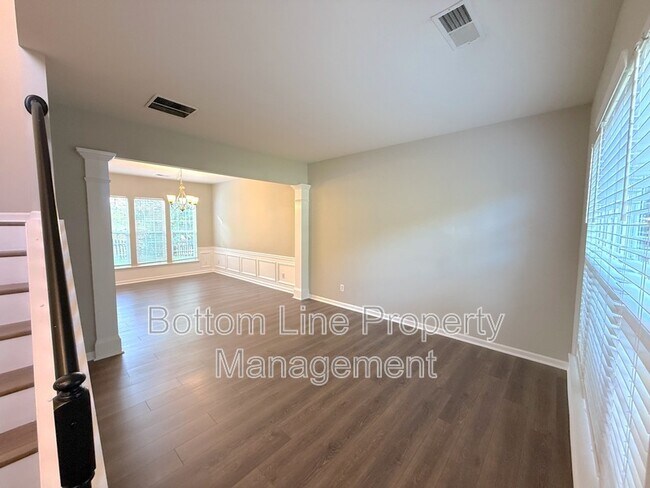 Building Photo - 10016 Heatherly Ct
