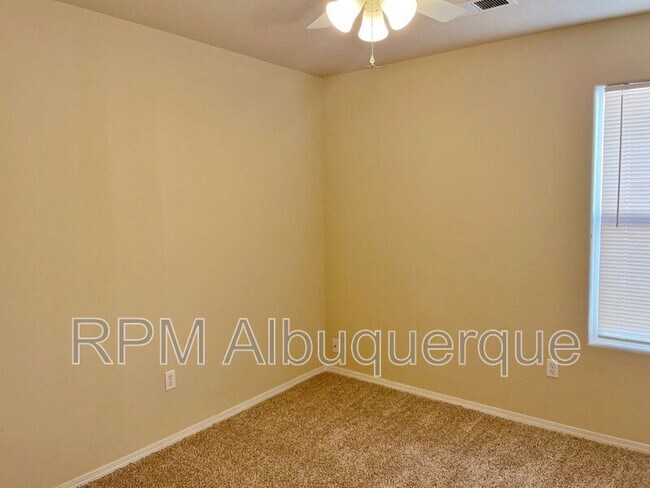 Building Photo - 2315 Iron Gate Trail SW