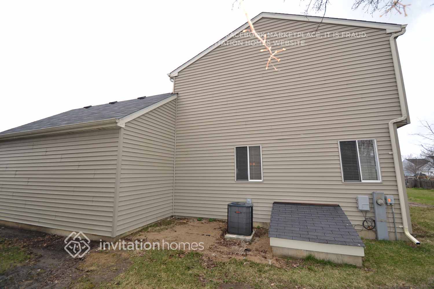 Building Photo - 328 Christine Ln