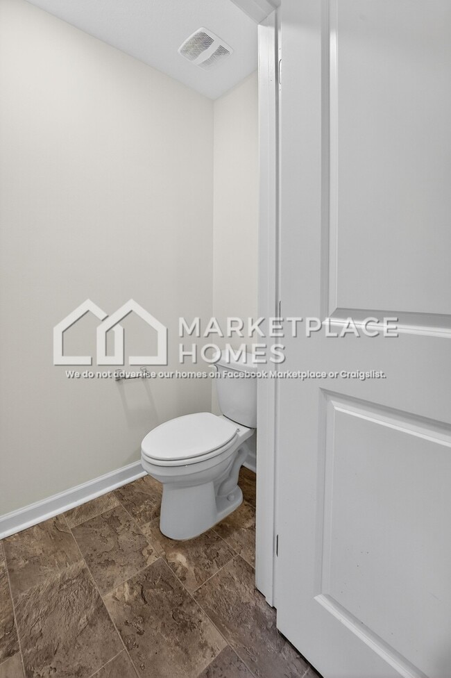 Building Photo - 1675 Pebblestone Ct