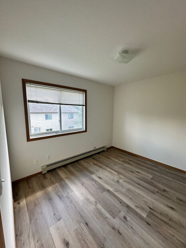 Building Photo - 110 N Pondera Ave