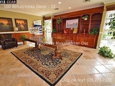 Building Photo - 100 Reflections Dr