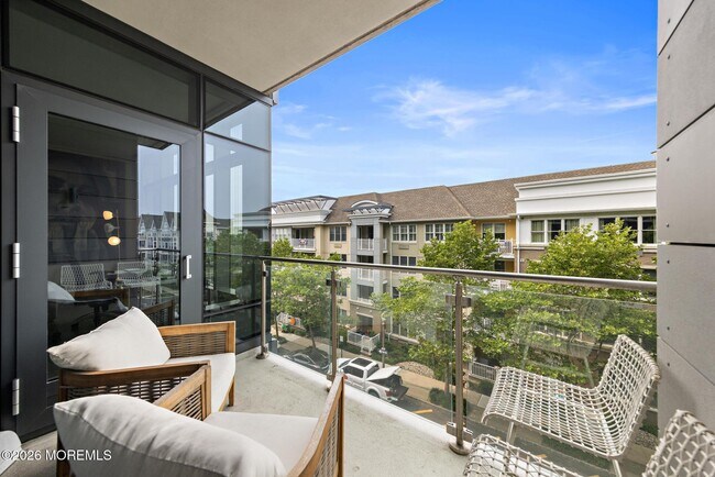 Building Photo - 30 Melrose Terrace