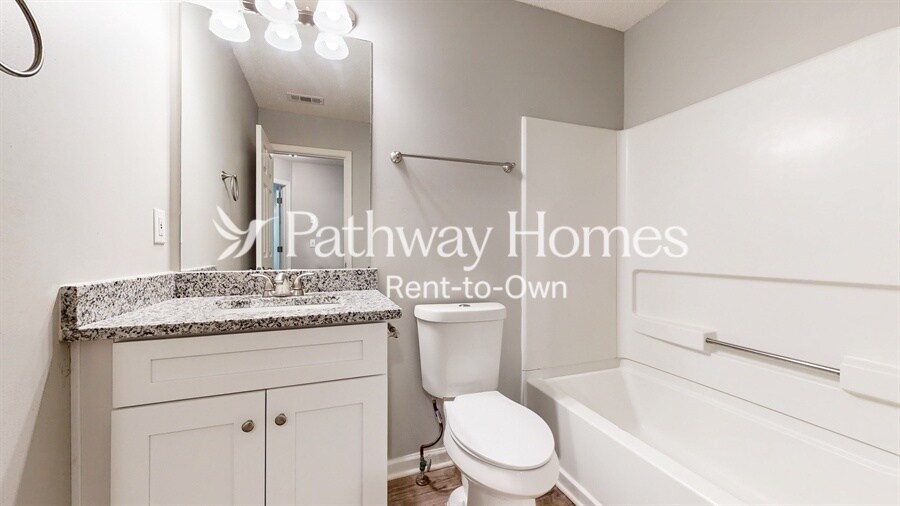 Building Photo - 5226 Medlock Corners Dr