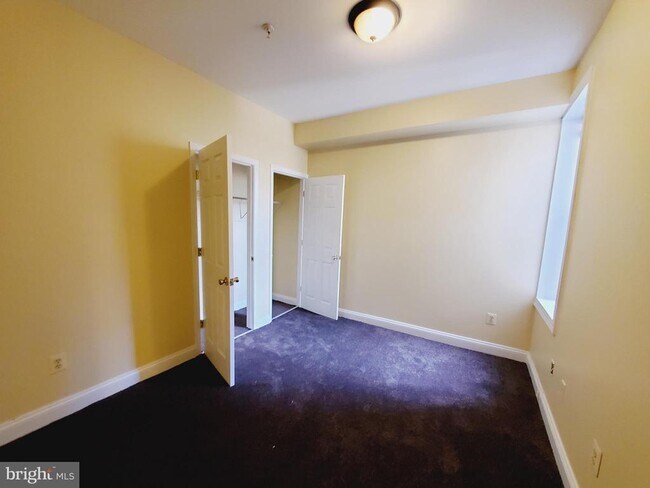 Building Photo - 1624 Gwynns Falls Pkwy