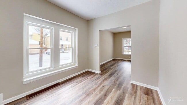 Primary Photo - Stockyards Area - 3 Bedroom - 2 Bath Single Family Home