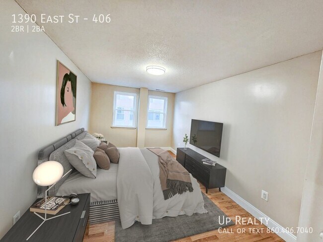 Building Photo - 1390 East St