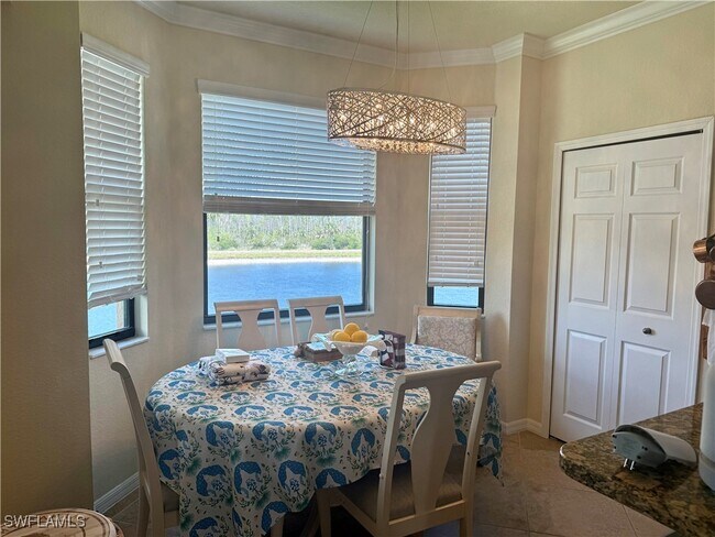 Building Photo - 9723 Acqua Ct
