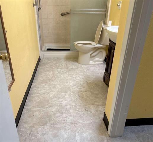 Building Photo - 4845 Cedar Springs Rd