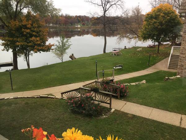 Beautiful Yard - 231 N Fowler St