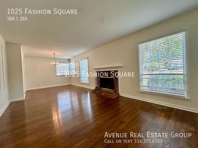 Building Photo - 1025 Fashion Square
