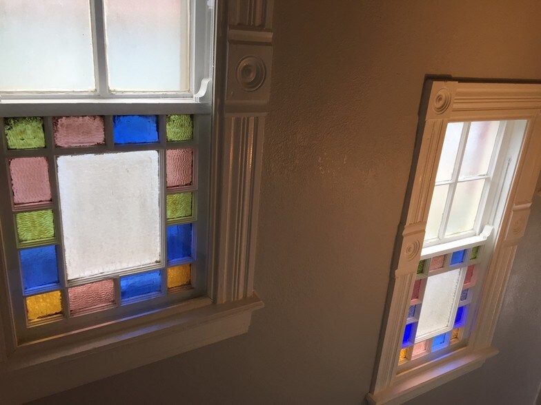 Original Stained Glass - 1520 S Louisiana St